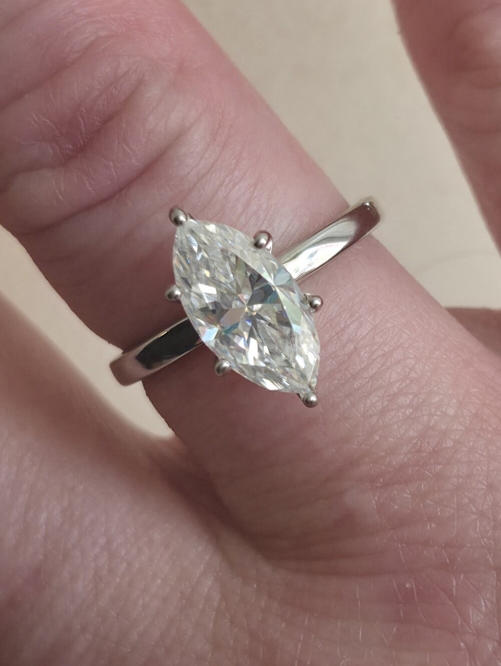 GRA Certified 2 CT* VVS1 Marquis-Cut Moissanite Solitare Ring Size 6 US**
